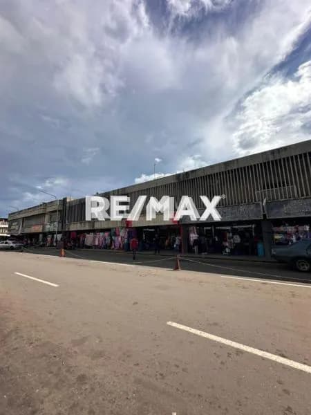 Local en Venta Centro Comercial San Felipe