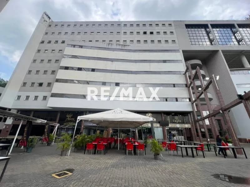 ALQUILO OFICINA REDA BUILDING
