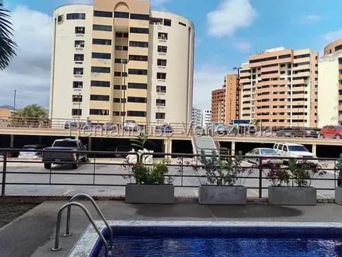 Nereida Lebrum Ofrece Apartamento En Alquiler En Zona Muy Cotizada Y Cerca A Centros Comercial, Panadería, Automercados, Comercios Y Transporte Publico. Cod #26-16589 Solo Cliente Directo