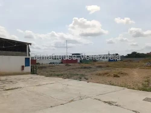 Rentahouse Lara Vende Galpon Industrial