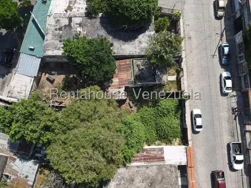 Raíza Suárez Vende 2 6 1 9 1 8 4 Espectacular Terreno De 288,25 M2 Con Fácil Acceso A Las Principales Vías De La Ciudad, Goza De Todos Los Servicios, Ubicado En El Este De Barquisimeto