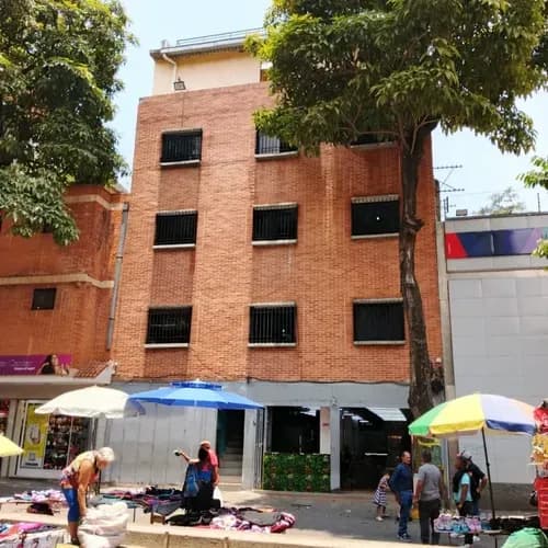 Local Comercial/ Alquiler/ Bulevar De Catia/ 140m2