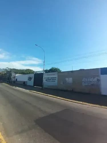 Fernando & Yosmar Venden Terreno Constituido Por Un Local Comercial Y Un Galpón. (vit-016) Sólo Clientes