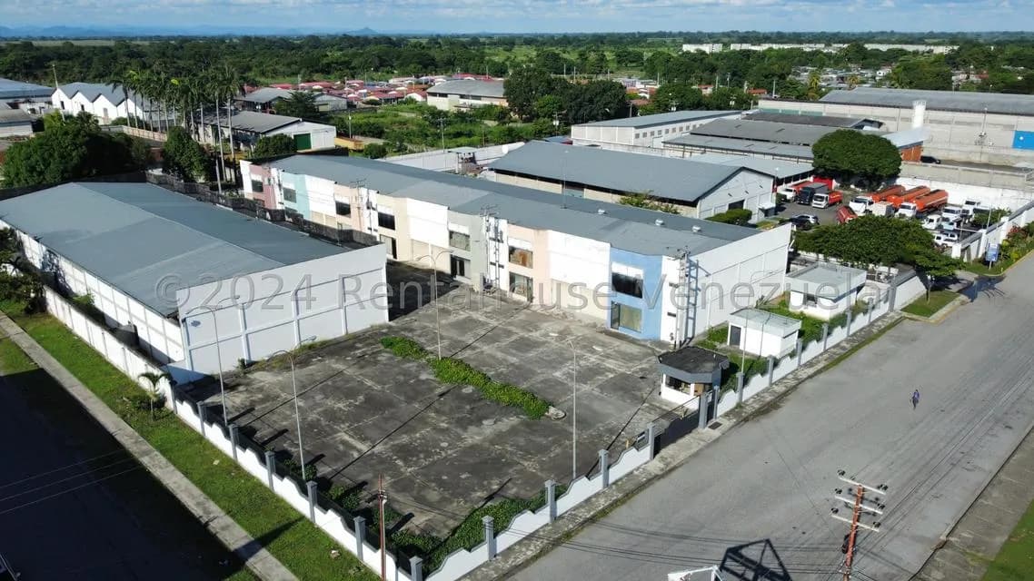 Comercial (Galpon - Deposito) en Venta en Centro, Portuguesa