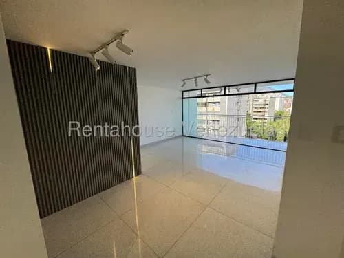 Ss: Vende Apartamento 26-19113 En Los Palos Grandes De 148 M2, 3b/4b/1pe