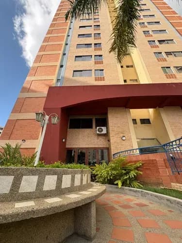 Exclusivo Apartamento Tipo Estudio En Piso Alto Con Cocina Equipada Y Puesto De Estacionamiento Urbanización Los Mangos, Residencias Minotaure