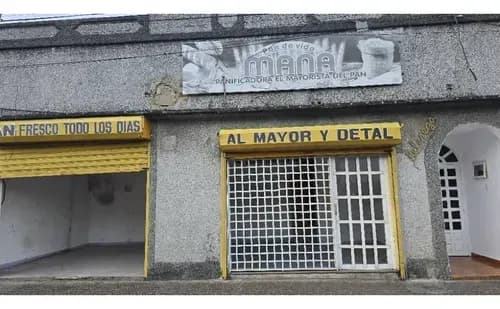 Casa En La Calle Cedeño Ve02-2332sc-mfar
