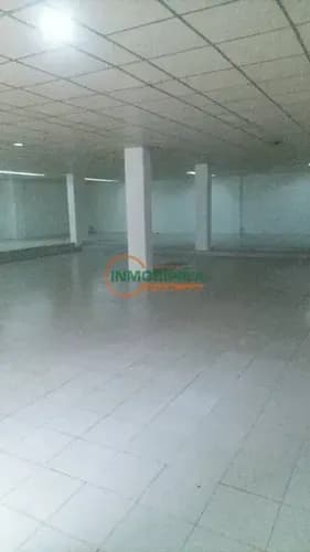 Inmobipiña Promociona En Alquiler Local En El Edificio Jafer, Carrera El Palmar Puerto Ordaz- Jod