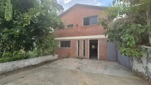 Quinta Campestre El Hatillo 4hab 4baños Terreno Propio 580m2 / 2 Plantas Independientes / Cliente Directo / Lt
