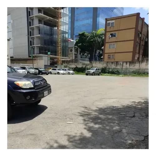 En Venta Terreno Y Parcela Avenida A, Las Mercedes 1249 Mts2