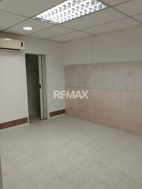 En venta apartamento ubicado en la Urb El prado edificio Semeruco piso 2