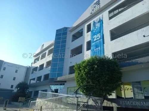 Local Comercial En Alquiler En Hospital Metropolitano Del Norte Naguanagua Lr Carabobo Amplios Espacios Ideal Para Maximizar Tu Negocio