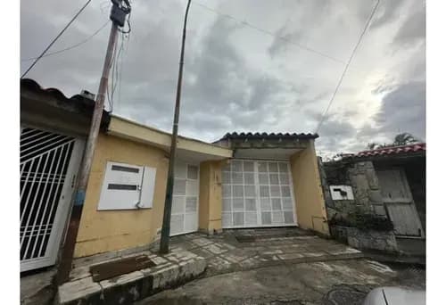 Se Vende Casa 500m2. Guatire, Castillejo