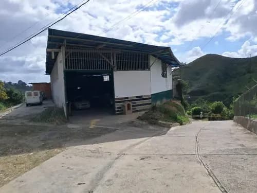Galpón En Venta Detrás Del C.c La Arcada Entre El Km 17 Y Km 18 Carretera Panamerica Carrizal