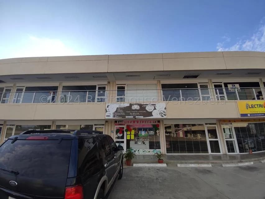 Comercial (Consultorio Medico) en Venta en Paraparal, Carabobo