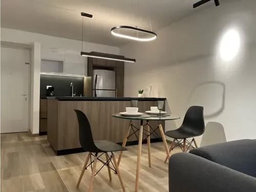 Alquiler Apartamento En Los Palos Grandes Caracas 43m2 1h/1b A01