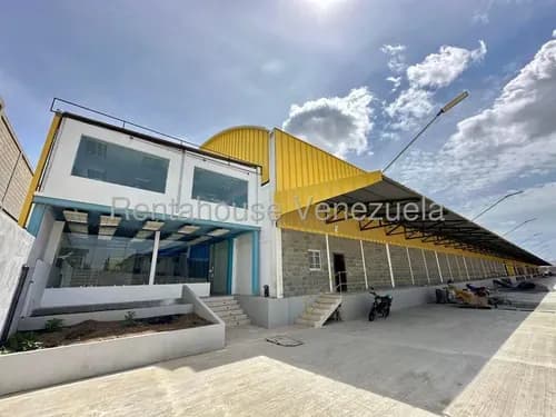 Amplio Galpón Moderno En Venta En Zona Industrial 2 Barquisimeto, Héctor Malavé, Cód. 26-8372, Ideal Para Que Tu Operatividad Sea Estable Y Segura, Zona De Carga Y Descarga.