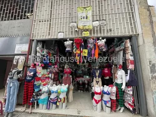 Local Comercial En Alquiler En Sabana Grande, Distrito Metropolitano Ft 26-9765
