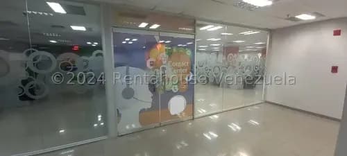 A.s Local Comercial En Venta En Parroquia La Candelaria Yf 24-20307