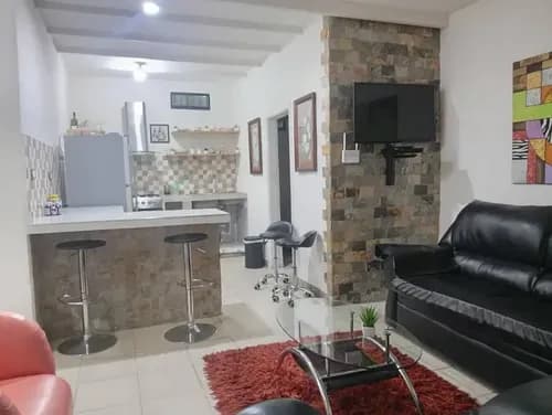 Casa De 77 Mts En Venta En El Sector La Alegría, Bejuma. Pg