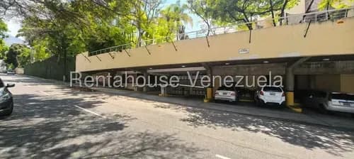 Casa En Venta Los Chorros, Quinta Las Piedras, Av. Principal Los Chorros