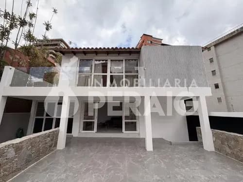 Venta/casa/colinas De Bello Monte/600m2/5h/5b/4p/ref420.000 Fl