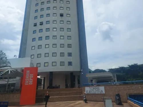 Oficina En La Torre Ejecutiva, En Las Cuatro Avenidas De Prebo, Valencia