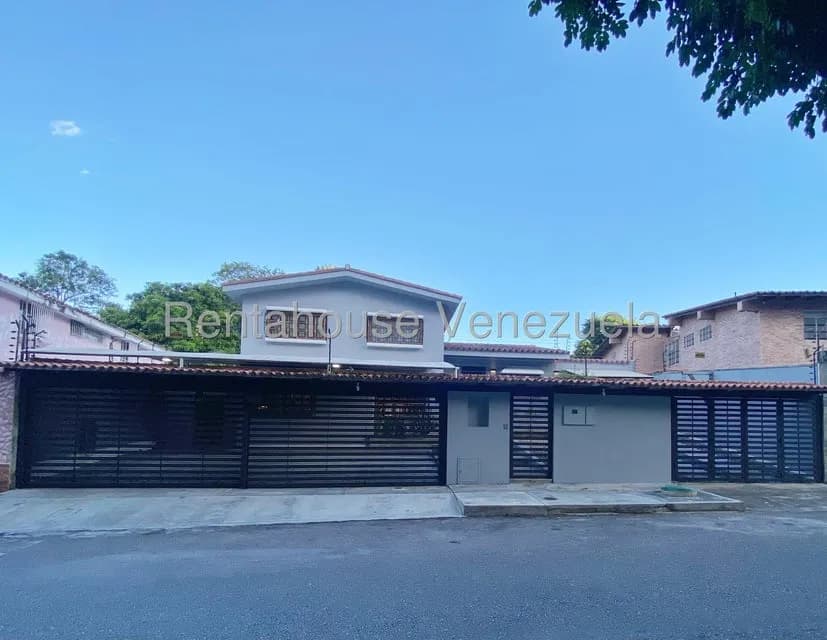 Casa (Duplex) en Venta en Macaracuay, Distrito Metropolitano