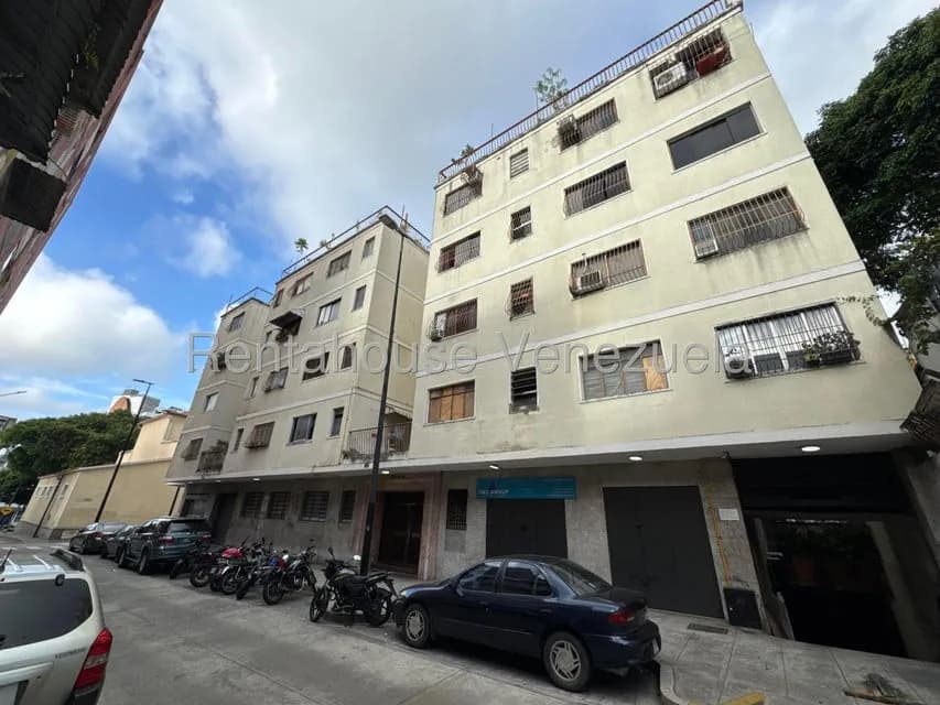 Apartamento (1 Nivel) en Alquiler en Chacao, Distrito Metropolitano