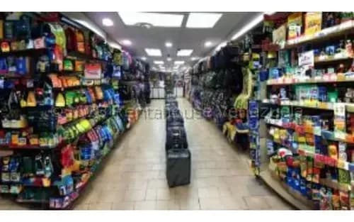 #24-11713 Amplio Local Comercial Ubicado En Parroquia Catedral