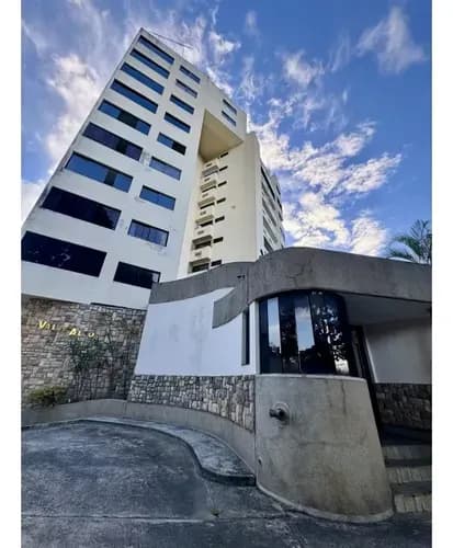 Apartamento En Venta Urb Valle Arriba Mañongo