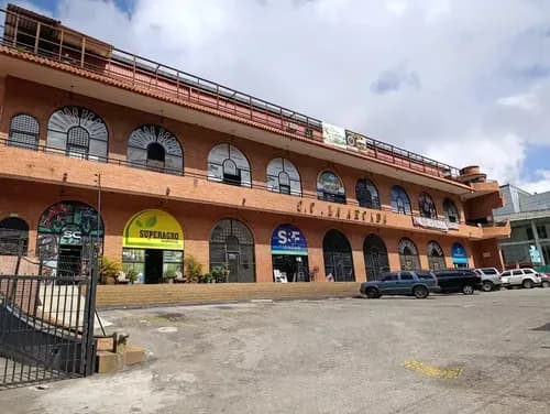 Local Comercial En Alquiler Centro Comercial La Arcada