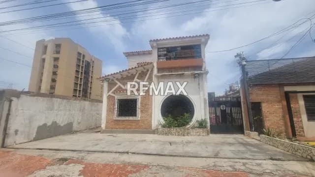 En Venta Local Restaurante ubicado en Calle 70 con Av 10