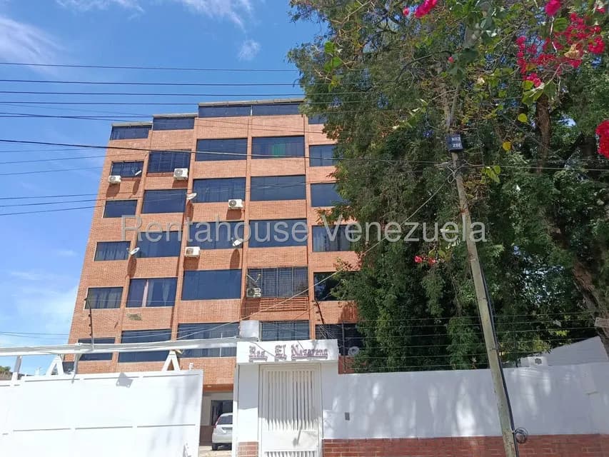 Apartamento (1 Nivel) en Venta en Macuto, Vargas