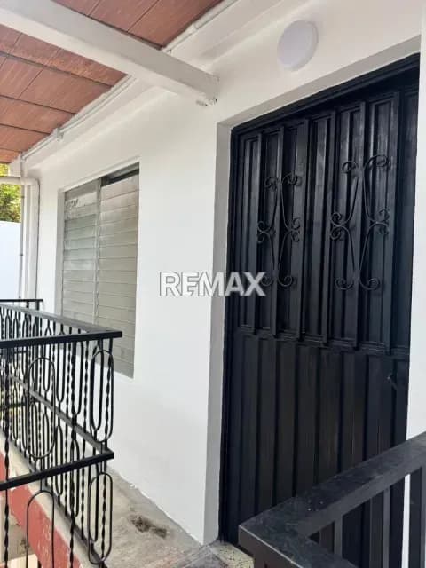 SE ALQUILA APARTAMENTO EN LA POPITA