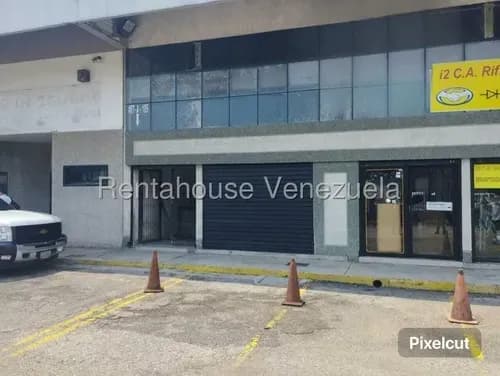 Alquiler De Local Comercial En Pleno Centro De La Zona Industrial Valencia, Muy Bien Ubicado En Avenida Principal Prolongación Michelena, Espacioso Y Excelente Altura De 6 Metros Ideal Para Negocio