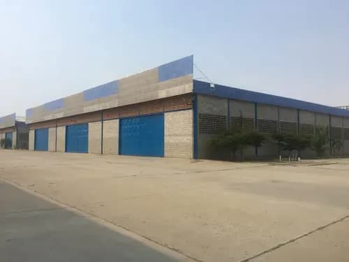 Galpon En Alquiler En Los Guayos Amplio Con Planta Electrica 100% (ch)