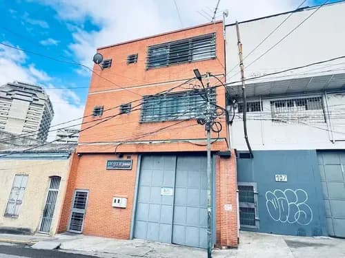 Edificio En Venta En Sarria Mls #25-12782 Mm