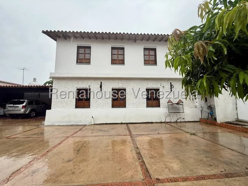 Comercial (Local Comercial) en Alquiler en Centro, Lara