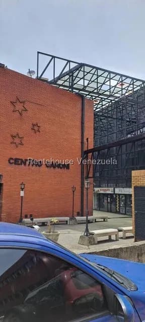 Comercial (Oficina) en Alquiler en Colinas de Bello Monte, Distrito Metropolitano
