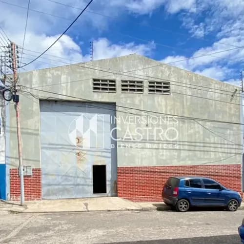 En Alquiler: Excelente Galpón De 480m2. Ubicado En Castillito Puerto Ordaz