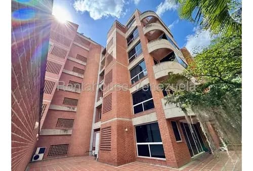 Apartamento En Venta En Lomas Del Sol Planta Baja Con Espectacular Terraza Privada 26-8744