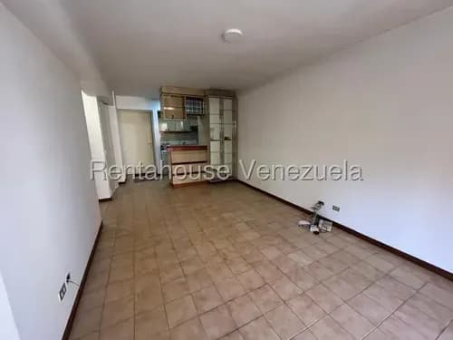 Apartamento En Venta Con Piscina En Colinas De La California/ Hr 26-6194