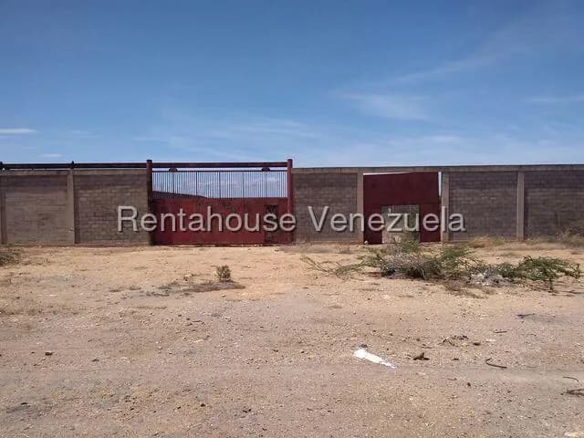 Terreno (Comercial) en Venta en Caja de Agua, Falcon