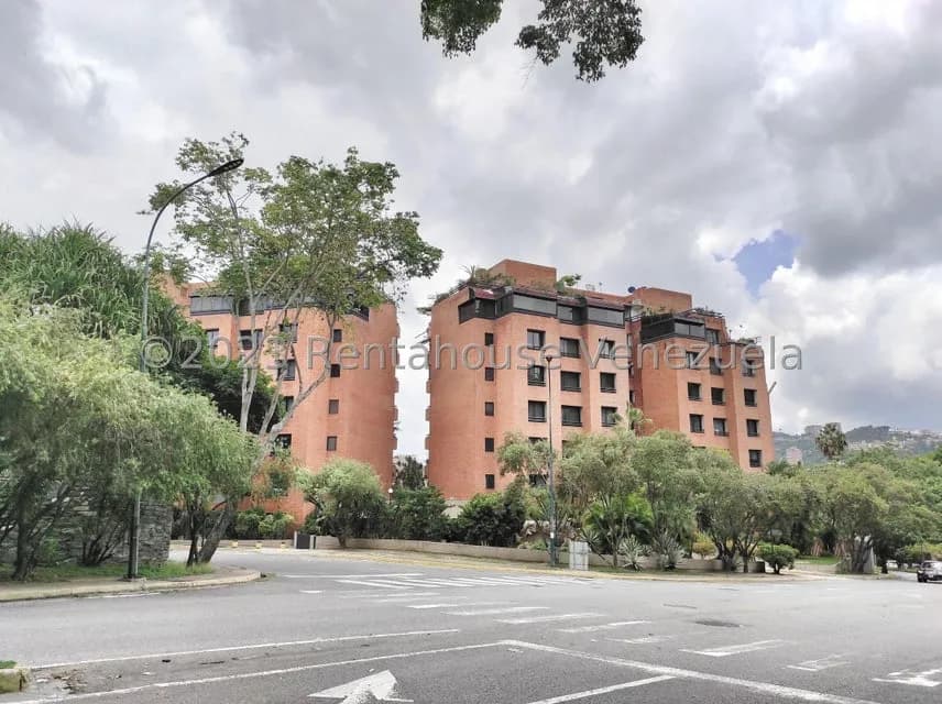 Apartamento (Duplex) en Venta en Colinas de Valle Arriba, Distrito Metropolitano