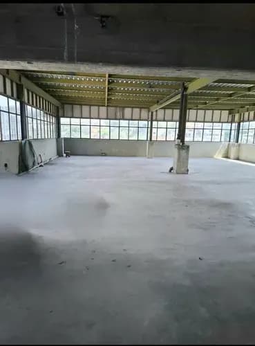 Alquiler Piso Industrial, El Llanito, Ll