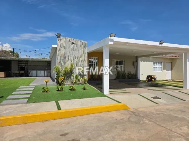 CASA EN VENTA VILLA ANAUCO SAN FRANCISCO
