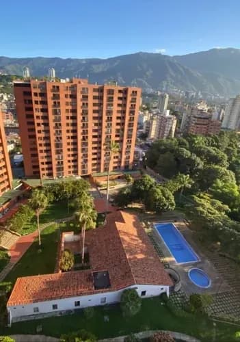 Alquiler De Cómodo Apartamento En Valle Abajo Caracas 78m2/3h/2b/1pe Jjgm