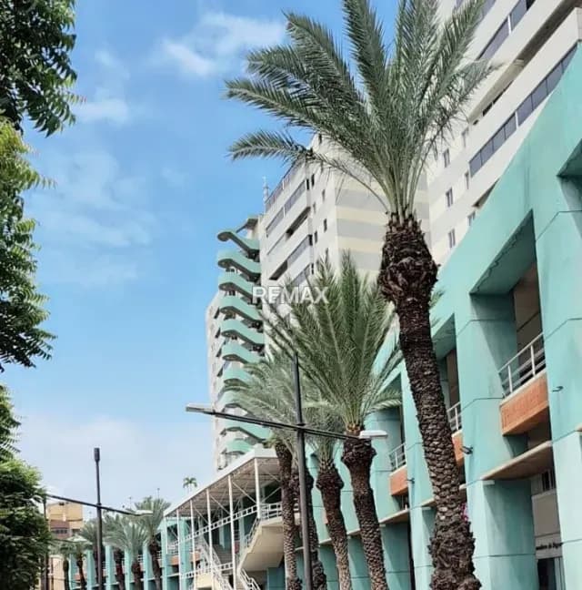 Local Disponible en alquiler en Centro Comercial Aventura Plaza de Lechería
