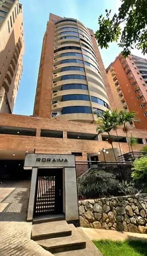 Apartamento En Venta El Parral Valencia Residencias Roraima. Cerca De Zona Comercial, Colegios, Gimnasio Y Fácil Acceso. Cuenta Con Planta 50%. Dapo